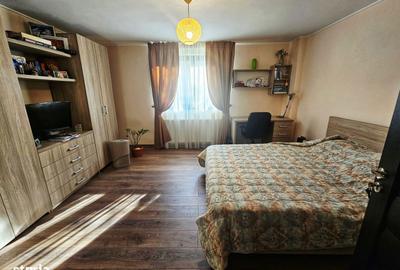 Casă cu 4 camere cu Teren 1824 Mp în Păulești - 12