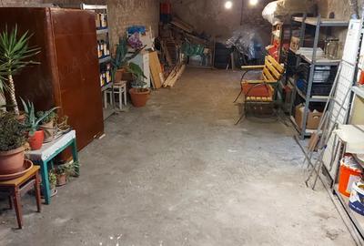 Apartament cu 2 camere semidecomandat, mobilat în Nord