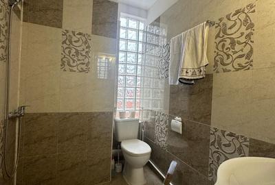 Apartament cu 4 camere semidecomandat în Schei - 16