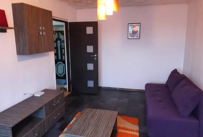 Apartament cu 2 camere decomandat în Rahova - 2