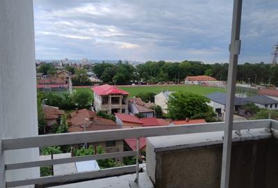 Apartament cu 3 camere semidecomandat în Satu Nou - 6