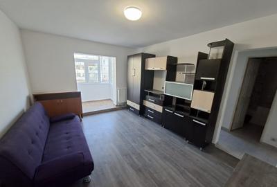 Apartament cu 2 camere semidecomandat, mobilat în Baza 3 - 1