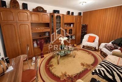 Apartament cu 2 camere decomandat în Central - 2