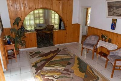Casă de vacanță spațioasă în Moieciu de Jos - 7