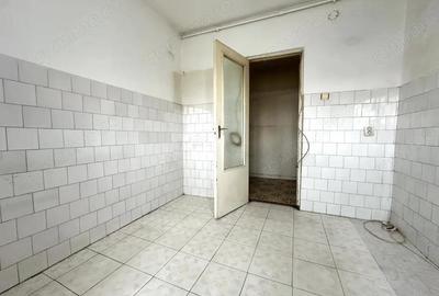 Apartament cu 2 camere semidecomandat în Cetate - 12