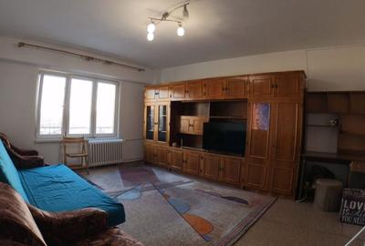 Titan - Costin Georgian Garsoniera - 2