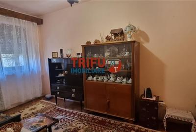 Apartament 3 camere semidecomandat zona Cetate etaj 2 - 2