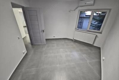 Spa?iu Comercial Modern 3 camere Primul Chiria? Dupa Renovare 49 mp - 3