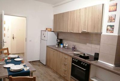 Garsonieră decomandată în Avantgarden