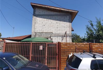 Casă cu 3 camere în Andronache - 6