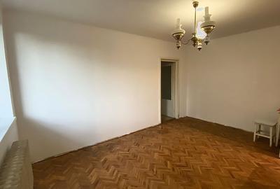 Apartament cu 2 camere semidecomandate , etaj 3 din 3 - Gruia , zona stadion CFR - 10