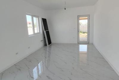 Casă cu 5 camere cu Teren 500 Mp în Central - 19