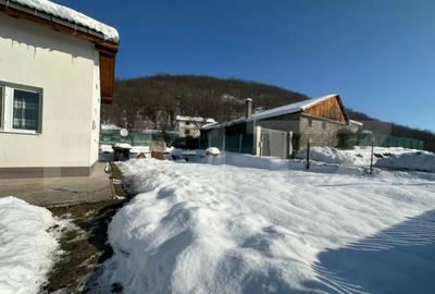 Casă cu 4 camere cu Teren 795 Mp în Central - 8