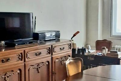 Lacul  Tei cu vedere superba   la lac - 9