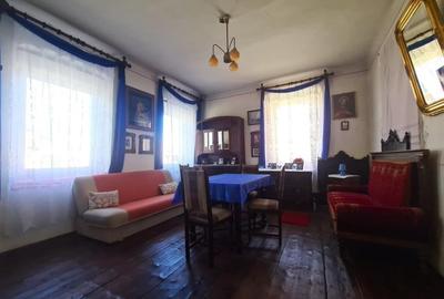 Casă individuală cu 4 camere în Săliște
