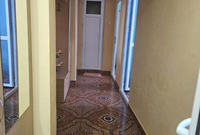 Apartament cu 4 camere semidecomandat în Olteniței - 9