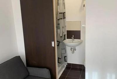 Apartament cu 3 camere semidecomandat în Central - 8