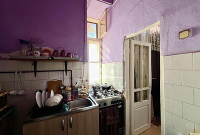 Apartament cu 3 camere decomandat în Lunei - 9