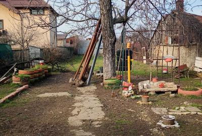 Casă cu 4 camere în Malu Roșu - 2