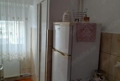Apartament cu 2 camere decomandat în Horia - 10