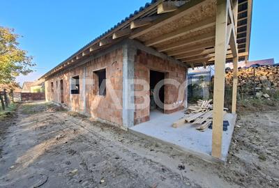 Casa individuala de vanzare in Mohu - la cheie si cu toate utilitatile - 3