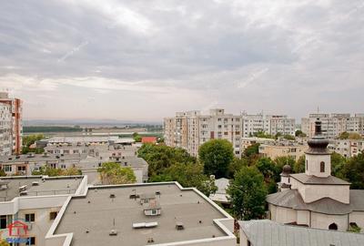 Penthouse cu 3 camere decomandat în Mazepa 1 - 1
