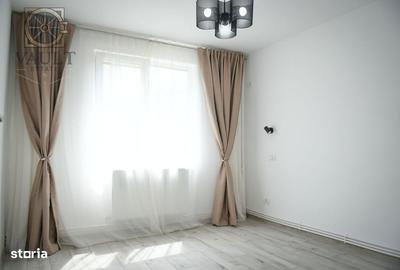 Apartament cu 3 camere decomandat în Trafic Greu