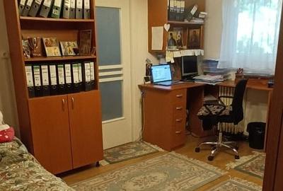 2 camere vest