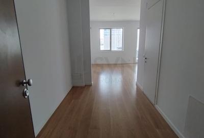Apartament cu 3 camere decomandat în Grivița - 5