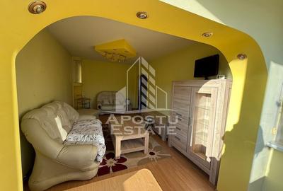 Apartament cu 4 camere decomandat în Lipovei - 3