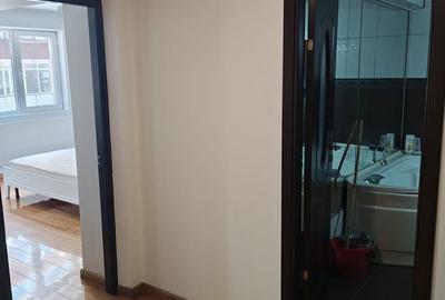 Apartament cu 2 camere decomandat în Calea București - 7