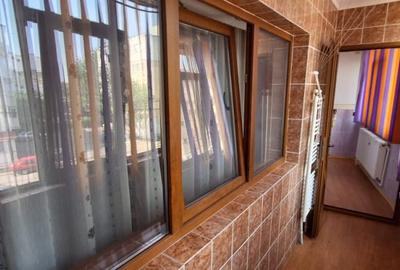 Apartament cu 3 camere decomandat în Central - 2