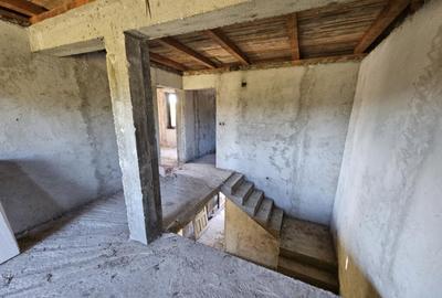 Casa construc?ie noua, situata in Pe?ti?ani - 4