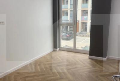 Apartament cu 3 camere decomandat în Torontalului - 2