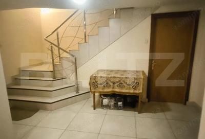 Casa D+P+E+M, 440 mp utili si 735 mp teren, zona Centrala - 11