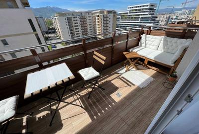 Apartament cu 2 camere decomandat în Tractorul - 1