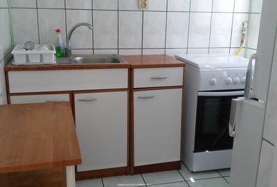 TITAN - 6 minute metrou - Garsoniera MODERNA - 3