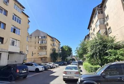 Apartament cu 2 camere decomandat în Central - 1