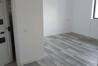 Casă cu Teren 500 Mp în Mărăcineni - 10