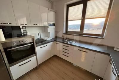 Apartament cu 3 camere semidecomandat în Cetate - 11