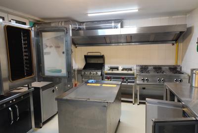 URGENT!, BLOC NOU, 2 INTRARI, SPATIU PRETABIL HORECA, NEGOCIABIL - 6