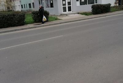 Spațiu comercial, de 67 mp, în Central - 3