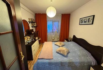 Apartament 3 camere, etaj 3 , zona Liceul Pedagogic, mobilat - 9