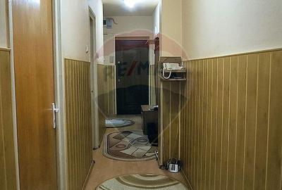 Apartament cu 3 camere decomandat în Vitrometan - 6