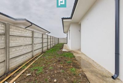 Casă cu 3 camere cu Teren 250 Mp în Tokai - 3