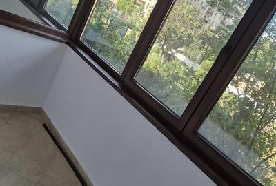 Garsonieră decomandată în Est - 9