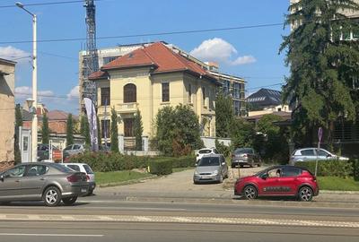 Birou, 4110 mp în Central