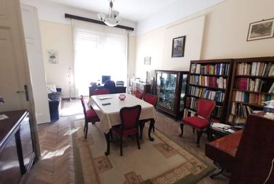 Apartament cu 6 camere circular în P-ța Victoriei
