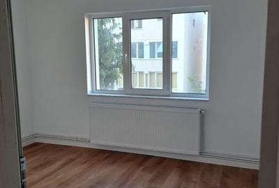 Apartament cu 3 camere în Progresul - 6