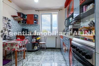 Apartament cu 3 camere decomandat în Progresul - 2